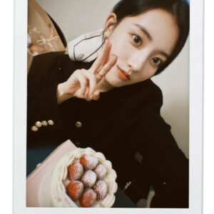 Jung Da-bin Instagram - 👧🏻🫧