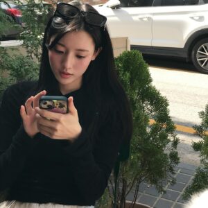 Jung Da-bin Instagram - 감사합니다 ♥ 🎁🕊️