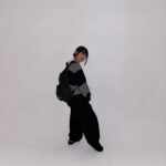 Jung Eun-ji Instagram - 조금작게찍혔네 📸@damieez