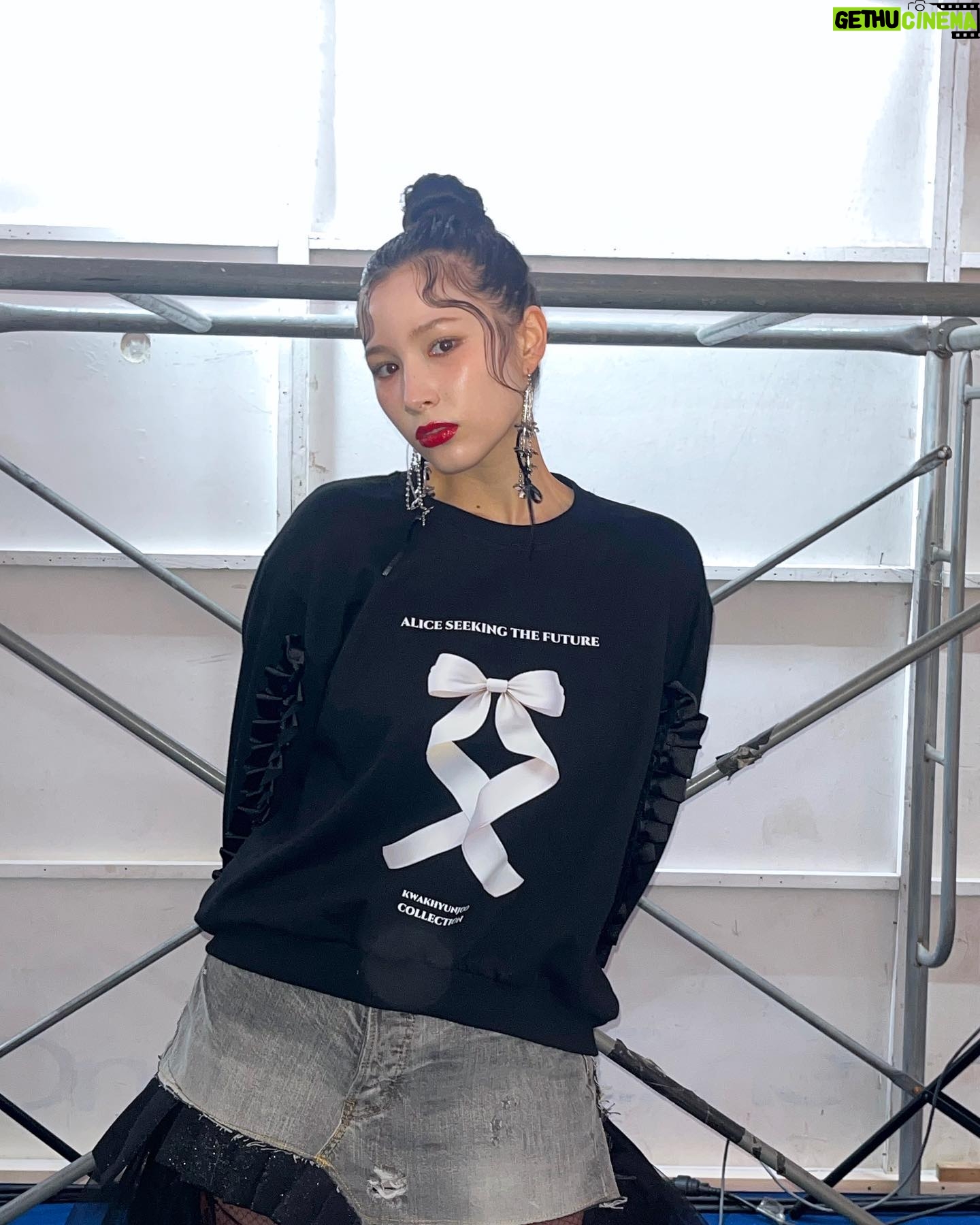 Jung Lea Instagram - Thank you 🖤 @kwakhyunjoo_collection