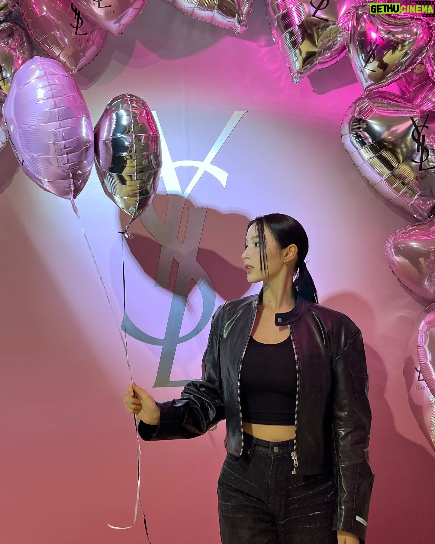 Jung Lea Instagram - Had a really great time 🖤💕 Thank you @yslbeauty ✨