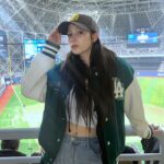 Jung Lea Instagram - 이쁜 모자쓰고 너무나 멋진 경기를 보고온 어느날..😁💛 정리아 신난거 보이시죠 LEAMONS~🍋