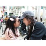 Jung Ryeo-won Instagram - 응.. 고모가 타이밍 잘못잡았네.. 미안해 놀이기구 두개타구 와서 🤦🏻‍♀️ 다음엔 눈치게임 잘해보께💕
