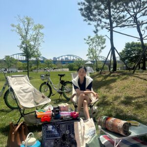 Jung Ryeo-won Instagram - .
윤주언니와 피크닉 🧺 🍹🍓
>_<
coming soon❤️