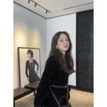 Jung Ryeo-won Instagram – .🖤 CHANEL & FRIEZE 🖤