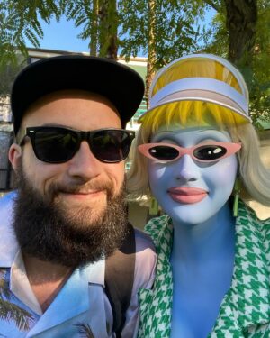 Juno Birch Instagram - Some couples pics to make the singles sick ❤️ happy Valentine’s Day @phillywillylopes 🧔🏻‍♂️💕👽