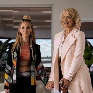 Juno Temple Instagram - Episode 1 of Ted Lasso out now and new episode tomorrow ❤️‍🩹 @appletvplus #tedlasso