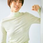 Juri Ueno Instagram – @beigecomma
@tuikauri_official
@_juri_art_
こんなのもあります。ウォッシャブルシルクのタートル。
ライム色のワンピはもう残りわずかだそうです💚🤍
makeup @sadaito
hairstylist @shotaro.ao