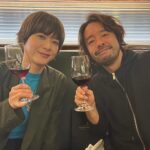 Juri Ueno Instagram – 夫婦初海外旅行は、
ニュージーランドのウェリントンでした🇳🇿

こちらのレストランは
初日の夜に訪れた、
 「Logan Brown」（ローガン・ブラウン）。

ウェリントンのディナーと言えばここは外せないそう。

石造りの重厚感のある店内は
オークランドとは違った
クラシカルな雰囲気があります✨

こんな素敵な場所で、
食べたり飲んだりしていいの？
（飲食禁止じゃないの？）って
戸惑うほどの歴史ある店内は天井が高く、
照明は柔らかく、料理は新しく、
初日からどっぷりウェリントンを満喫したのでした。🌕🍷😊（夫は食後に二階席にも座ってみました）

皆さんも機会があればぜひ。
空間に浸るだけでも最高です。

メインメニューは４種類（一つはビーガン）だったので、三、四人で行くと、一つずつお皿を頼んでシェア、
というのがオススメです😄

私は、コーディネーターさんと夫と
3種類ずつ頼みました♪

全部美味しかったです😋

《お知らせ🎁》

4/12から 
#ニュージーランド旅パクエスト が始まります。

クイズに答えて素敵なプレゼントを
ゲットしてくださいね🎁💖✈️🇳🇿

明日アップするのは、
ウェリントン2日目の夜にディナーで訪れた
オーガニック食材とナチュラルワインを取り扱う
レストラン。✨

お楽しみに🌹😌

@nzembassyjapan 
@airnzjp 
@purenewzealand 

https://www.loganbrown.co.nz