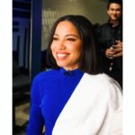 Jurnee Smollett Instagram – 💙Royal Blue for Lou. 💙

📸 @artbyalyx 

Styling @mandelkorn 
Hair @nikkinelms 
Makeup @hungvanngo 
Fit, Shoes @alexandrevauthier
Glasses @vogueeyewear
Bag @byfar_official
Jewelry @_katkim @walters_faith @effyjewelry @rachelkatzjewelry
