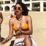 Jurnee Smollett Instagram - Mentally here. Missing the water 🌊🦀🐟☀️ Officially over the cold 🥶 gimme #beachvibes. Where we going this #summer? 💃🏽🙃