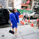 Jurnee Smollett Instagram – 💙Royal Blue for Lou. 💙

📸 @artbyalyx 

Styling @mandelkorn 
Hair @nikkinelms 
Makeup @hungvanngo 
Fit, Shoes @alexandrevauthier
Glasses @vogueeyewear
Bag @byfar_official
Jewelry @_katkim @walters_faith @effyjewelry @rachelkatzjewelry