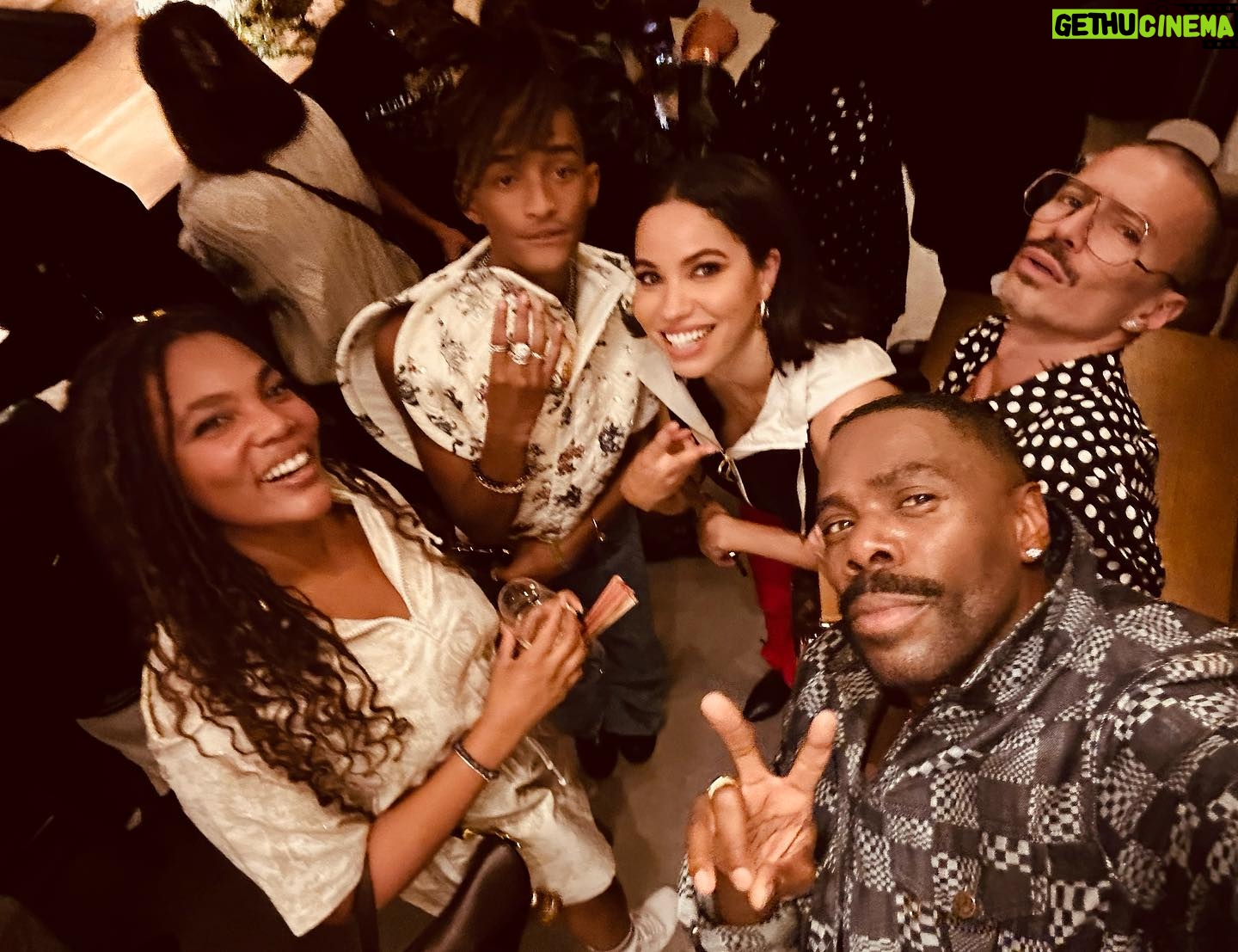 Jurnee Smollett Instagram - When the whole gang shows up to the @louisvuitton show. Epic times were had. Thank you @nicolasghesquiere and team for creating this magical space for us all to gather. 🙌🏽🙌🏽
