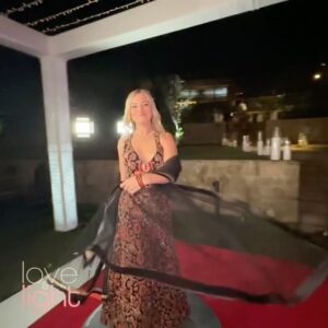Justine Ezarik Instagram - Had so much fun at @lilly’s Love and Light Diwali party! What an amazing night!! 🩷🩷

💃🏼 @saripalace