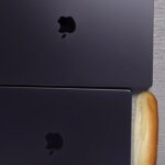 Justine Ezarik Instagram - Just got my 14in MacBook last night!!!! What do you think about this form of measurement?