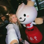 Justine Ezarik Instagram – Weekend snaps! What’d everyone do last weekend?? EMOJIS ONLY!!! 🛻🥋🎂🥟🛍️🤷🏼‍♀️ 

Only 6 days until Christmas!!!! 🎄