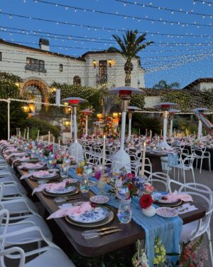 Justine Ezarik Instagram - The most ✨MAGICAL ✨ wedding ever!! Had the best time celebrating @laurdiy   @jeremymichael22 — If you wanna cry, go check out their wedding videos.. so beautiful!!!!! Love you guys!!! Congrats 💕💍