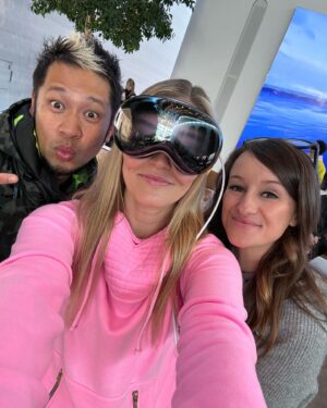 Justine Ezarik Instagram - Vision Pro launch at The Grove !