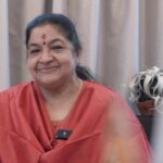 K. S. Chithra Instagram – Our ears are blessed 🥹!

Hear Chithramma’s mesmerising rendition of “En Mel Vizhundha” and other timeless classics at go.mediacorp.sg/chinnakuyil_yas24 🎶.

#YaarAnthaStar2024 #mediacorpYaarAnthaStar2024