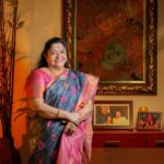 K. S. Chithra Instagram - 🥰❤️ Keep smile 💙 Photographer : @anujith_rajasekharan @sooraj.photography_ ❤️ @oam_lee . . . #kschitra #kschithra #chithrachechi #chithra #chennai #mohanlal #manjuwarrier #kerala #photography #photo #music #amma #music #mamooty #keralam #mallumusic #photoshoot #instagram