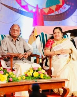 K. S. Chithra Instagram - Many Many More Happy Returns Of The Day #SreekumaranThampi Sir. 🎼🎂🎉🙏
ഇന്ന് ജന്മദിനം ആഘോഷിക്കുന്ന ശ്രീകുമാരൻ തമ്പി സാറിന് ഹൃദയം നിറഞ്ഞ പിറന്നാൾ ആശംസകൾ .
#KSChithra #Audiotracs #KrishnaDigiDesign
