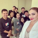 K Brosas Instagram - full haws! thank you Lord! tom na sandamakmak na pics at vids.. salamat po sa lahat ng pumunta.. shout out sa aking glam team galore.. sensya na tom na essay writing contest ko sa lahat hehe.. lablablab!! #KValera 🙏🥰
