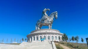 K Brosas Instagram - Day 2 Mongolia.. ang dami kong napuntahan di ko na memorize mga names sensya na hehe.. pero ang ganda at kakaiba ang mongolia (1st tour ko pa lang to ha) .. perfect weather today! shout out to my super nice na tour guide @zuulun_setgel .. nasa IGSTORIES ko lahat ng proof of purchase! lablablab! #galawgalawbagopumanaw #wanderlust #solotraveler #alonebutnotlonely 🥰✈️🙏