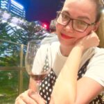 K Brosas Instagram – Cheers and tables! lablablab! 🥰