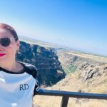 K Brosas Instagram - Day 3 armenia solo bday vacay.. kung saan saan lol kc di ko na matandaan lahat, basta sa tuktok ng bundok na may snow kahit summer, sa isang canyon.. at nag parasailing!! woohoo!! as usual nasa igstories ko lahat!! agin thankt to sergei @private_tours_in_armenia .. #galawgalawbagopumanaw #solotraveler #wanderlust #bdayVacay 🥰🥹🙏