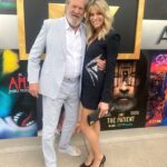 Kaitlin Olson Instagram - I loved @thejeffbridges even before I knew of his red carpet shoe choices. Stud. @vanityfair @fxnetworks
