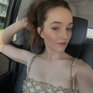 Kaitlyn Dever Instagram - @miumiu 🫶