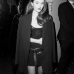 Kaitlyn Dever Instagram - after met 🖤@michaelkors