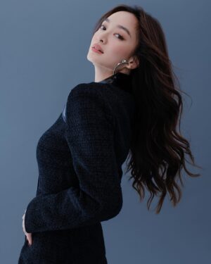 Kaity Nguyễn Instagram - Mợ 3 cô gái luôn hết mình vì tình yêu 💓
Photographer @tringhia_nemotion 
Stylist @leminhngoc 
MUA @biellizz_artist 
Hair Stylist Vo Nguyen Hung
Fashion Maje, Sandro Paris, Ha Thanh Viet