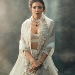 Kajal Aggarwal Instagram - An ode to my favourite , The gorgeous white Swan 🦢 symbolic of purity, love and devotion, often associated with innocence and grace 🤍