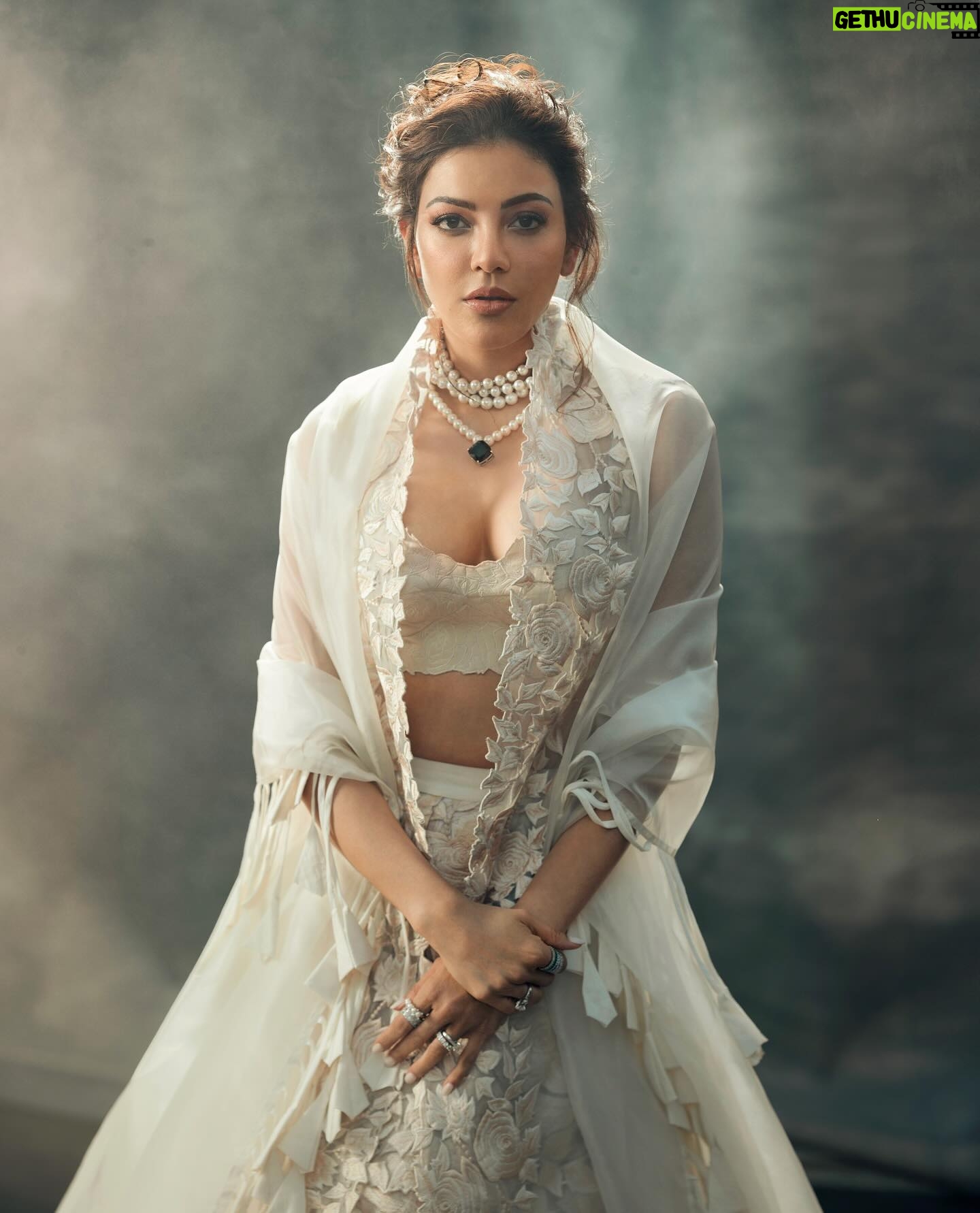 Kajal Aggarwal Instagram - An ode to my favourite , The gorgeous white Swan 🦢 symbolic of purity, love and devotion, often associated with innocence and grace 🤍