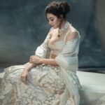 Kajal Aggarwal Instagram - An ode to my favourite , The gorgeous white Swan 🦢 symbolic of purity, love and devotion, often associated with innocence and grace 🤍