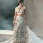 Kajal Aggarwal Instagram - #vintagevibes Styling : @archamehta @smriti.schauhan Outfit : @aikeyah Jewellery : @anaqajewels Hair : @deepabambhaniya08 Makeup : @kalwon_beauty Shot by : @photosbymaran Team : @vidhigala @umayal_muthiah