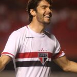 Kaká Instagram - 🥳 @KAKA completa 4️⃣2️⃣ anos hoje! 🥳 Craque revelado no clube, o meia fez 155 jogos e 51 gols pelo Tricolor, além de ajudar na conquista do título do Rio-São Paulo de 2001. Felicidades! 🎂 #VamosSãoPaulo 🇾🇪