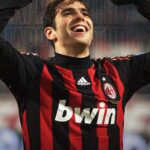 Kaká Instagram - One in a million, probably more 😉 #HBD @kaka 🎉❤️🖤 #SempreMilan