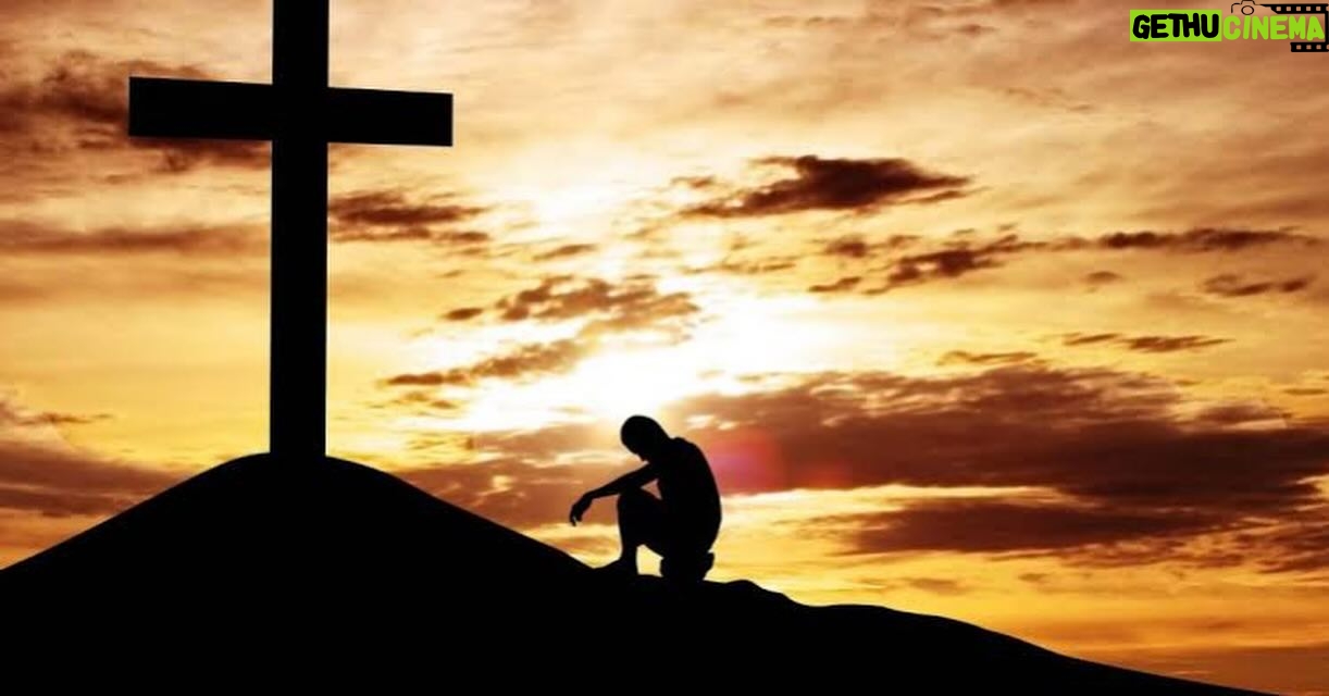 Kaká Instagram - Ele (Jesus) se entregou por nós, para que tivéssemos vida em abundância (acesso ao Pai) novamente. Páscoa é uma das festas mais celebradas pelo cristão. Celebramos a morte e ressureição daquele que cremos ser o filho de Deus. Jesus é a manifestação do amor de Deus. Mesmo sabendo que muitos o negaria, Deus entregou seu filho por amor aqueles que o aceitaria!!! Glória a Deus! Pois NEle (Jesus) vivemos, movemos e existimos (Atos 17:28) Feliz Páscoa!!! #IBelongToJesus