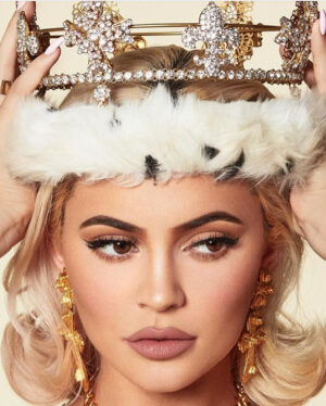 Kali Hawk Instagram - 😆THANK YOU @KylieJenner for putting @H.CROWNE on the cover of your iconic calendar TWICE 💃🏽back to back!! It was an honor that you chose to wear #HCROWNE bracelets for your 21st birthday this year, 🙌🏽and this #Thanksgiving calendar drop just wraps up the year quite nicely! 💓Thank you super stylist @JillJacobsStudio for your inspired styling and continued support of the brand 🙏🏽Thank you @bcompleted for being the fairy godmother of the brand and making it possible for me to start at the top. 🙋🏽And #ThankYou to @TheResidencyExperience where these pieces and more are on continual display and can be viewed by appointment ✍🏽✨ #HappyThanksgiving everyone!!!! 🤗Drop a comment below and tell me what you're #thankful for!