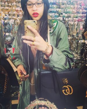 Kali Hawk Instagram - 🤓Can u see me? #HidingInPlainSight #jewelry #fashion #gucci #showmeyourrings #fun