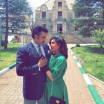 Kalila Bounaylat Instagram - فيلم الماضي لا يعود الليلة على القناة الأولى الساعة العاشرة ونصف كنتمنى يعجبكم القصة بطابع كلاسيكي مقتبسة من رواية لدافني دو مورييه @al_aoula @hichambahloulofficiel1 @rabiekati @othmanbenhamiofficiel @noufissabenchehida_ @aminebenjelloun_official