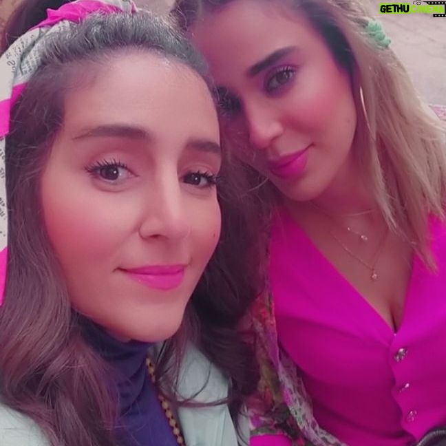 Kalila Bounaylat - 21.2K Likes - هادي صاحبتي واختي وتشاركنا الحلوة والمرة ولكن بعض المرات كتغدر من اقرب الناس ليك فنضركم اش غايوقع بين مريم وكلتوم #مسلسل_سولو_دموعي
@medprod_officiel
@mbc5tv
@shahid.vod