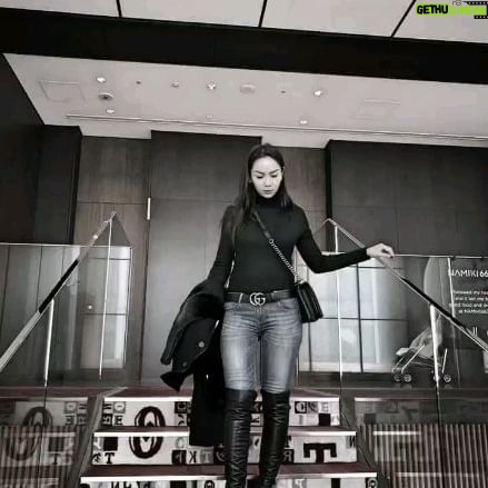 Kalina Ocktaranny Instagram - Pengen badan kurus.. Tapi ud kepikiran siomay.. Mie ayam... Nasi padang... Andaikan sabun cuci piring bkn cm bisa ngilangin lemak dipiring, tp bs ilangin lemak diperut jg kalo diminum... ❤️K