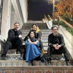 Kamand Amirsoleimani Instagram - این عکسو سپند پست کرده و با یک کلمه جان کلام رو گفته:خانواده❤️ کسانی که حالت باهاشون خوبه و درب و داغونم باشی کاراتو ول میکنی تا باهاشون معاشرت کنی. مشکلاتو فراموش کنی و در لحظه خدا رو شکر کنی از داشتنشون. حتما همه شما هم دوستانی دارید که خانوادتون محسوب میشن. قدرشون رو بدونید و در اولین فرصت ازشون تشکر کنید که کنارتون هستن.