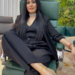 Kamya Punjabi Instagram – No but literally Thank you god for everything 🫶 

#kamyapunjabi #thankyougodforeverything #reels #trending

@tuscone_furnitures