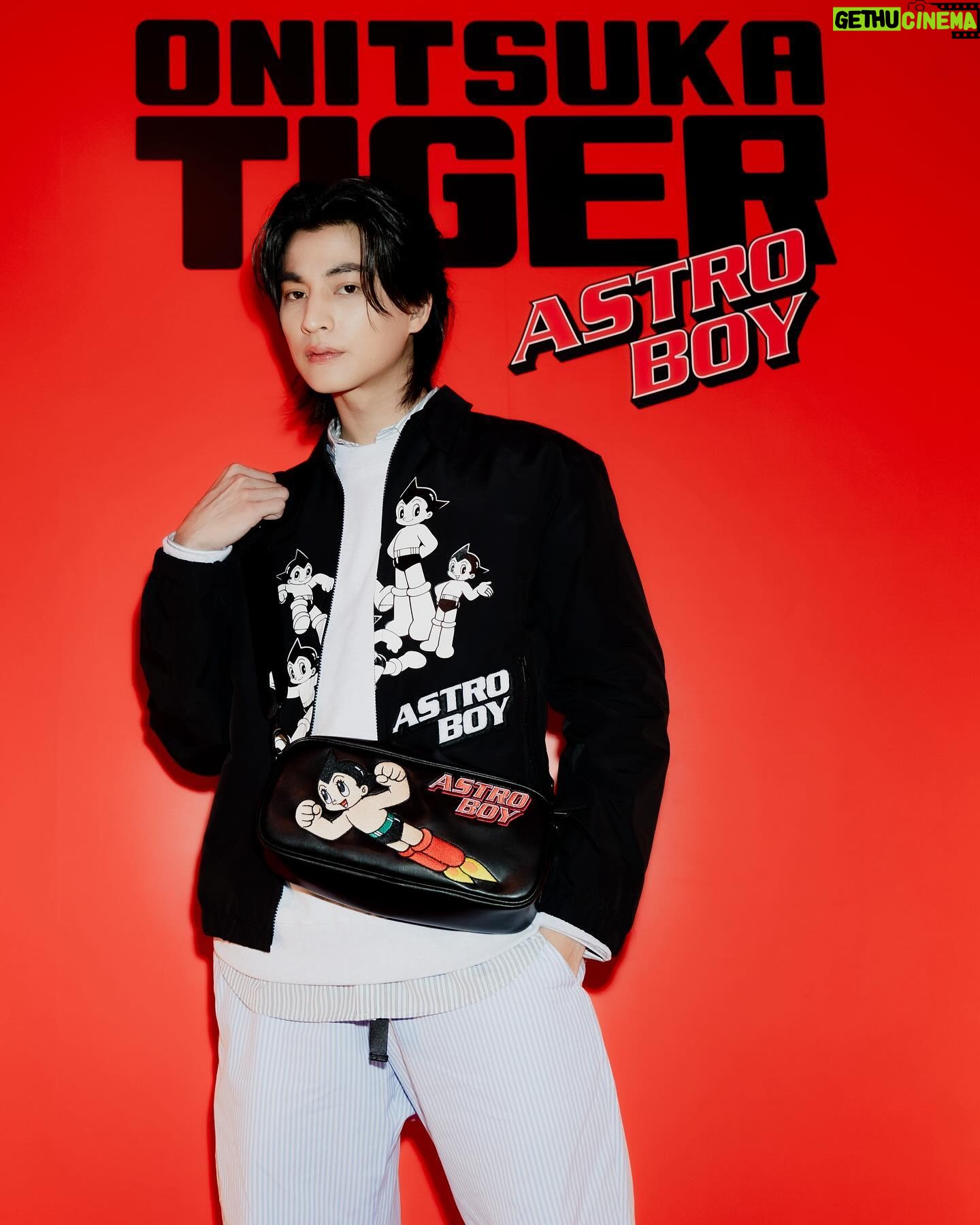 Kanawut Traipipattanapong Instagram - I’m glad I was able to celebrate Onitsuka Tiger 75th Anniversary with everyone in Tokyo last night 🐯❤️#OnitsukaTiger
