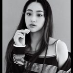 Kang Mi-na Instagram – @allurekorea 🖤