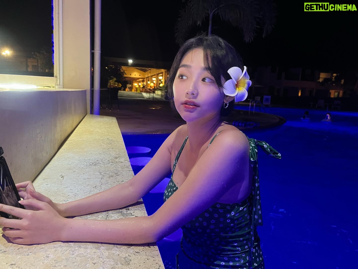 Kang Mi-na - 123.1K Likes - 밤수영🍹